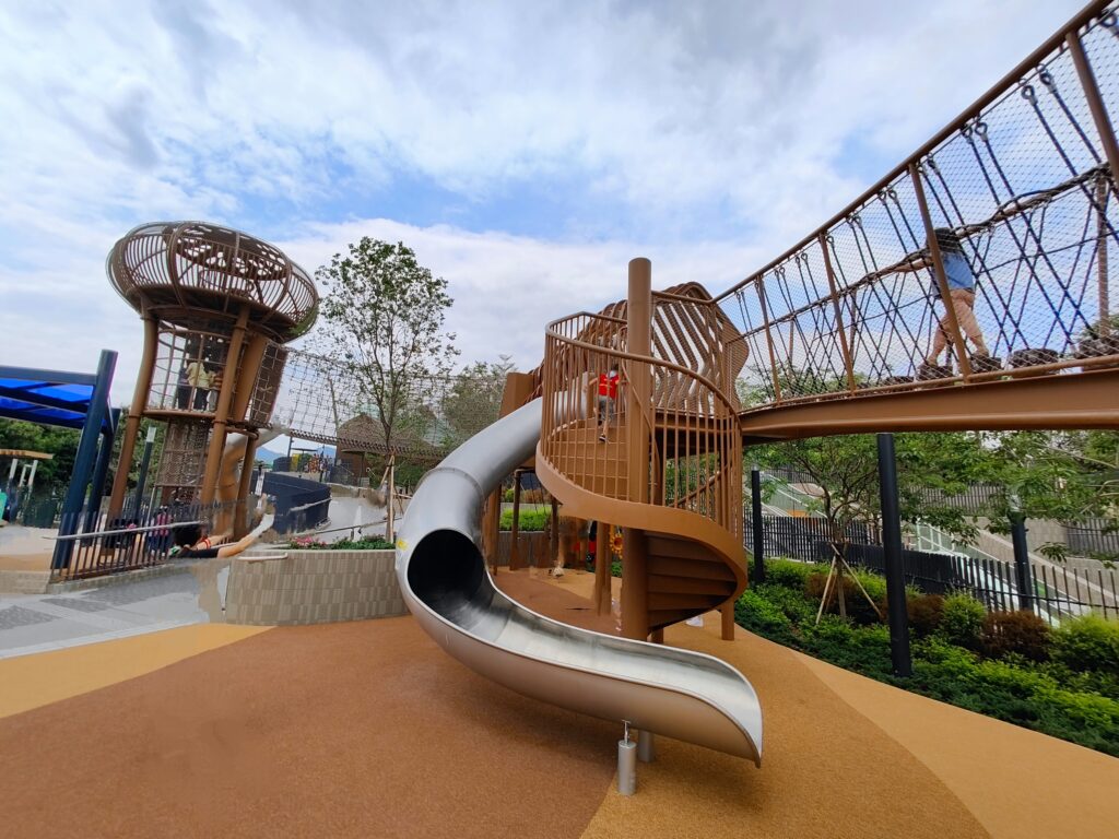 cha-kwo-ling-promenade-playground-1