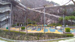 choi-wing-road-park-playground-1