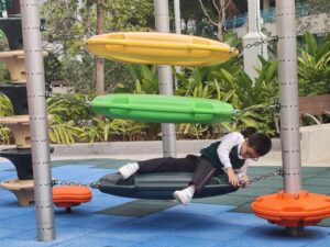 hing-wah-street-west-playground-3
