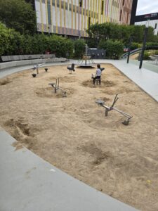 kai-tak-station-square-childrens-playground-4