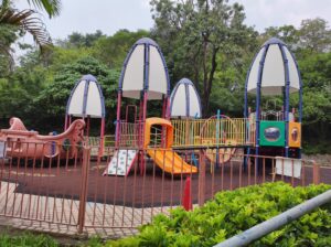 kowloon-tsai-park-playground-2