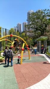 kwun-tong-recreation-ground-playground-2