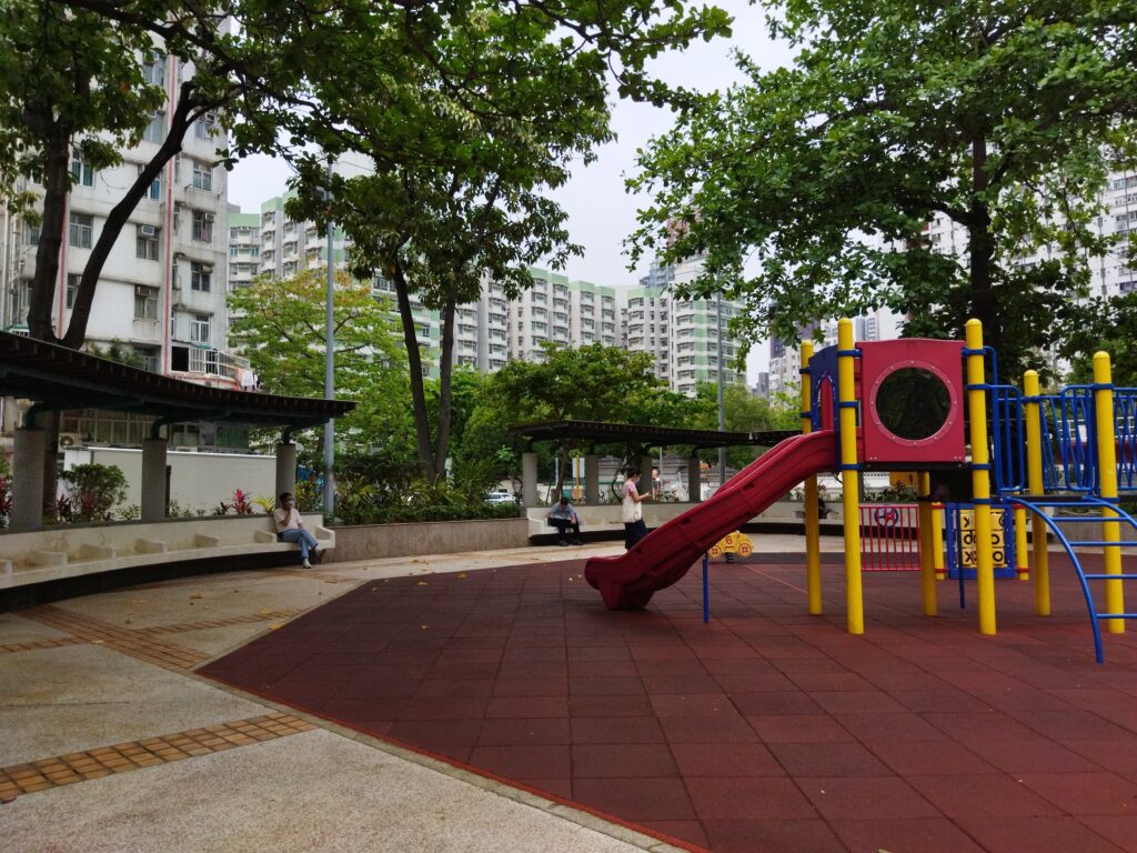 lei-cheng-uk-playground-1