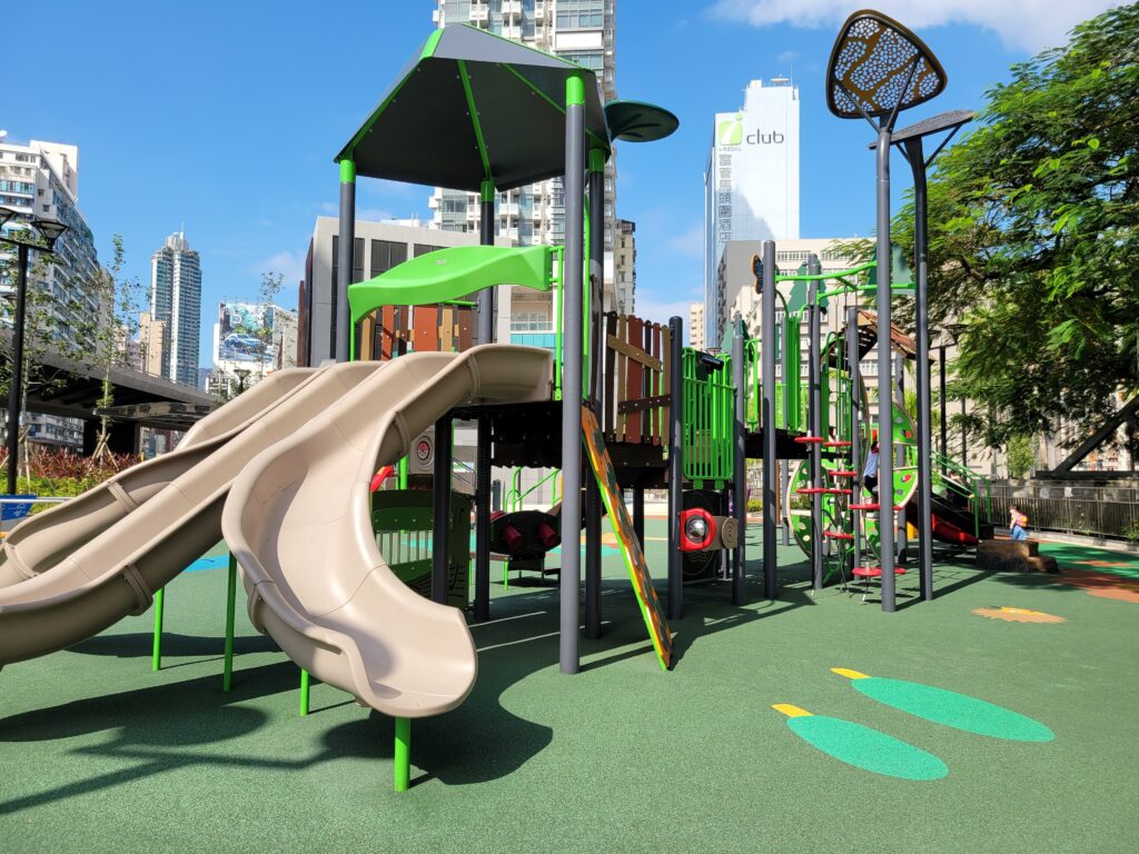 ma-tau-wai-road-to-kwa-wan-road-garden-playground-1