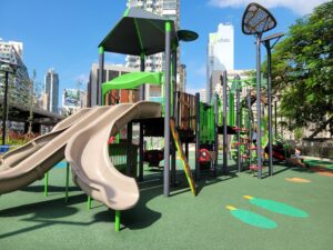 ma-tau-wai-road-to-kwa-wan-road-garden-playground-1