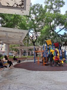 poplar-street-childrens-playground-4