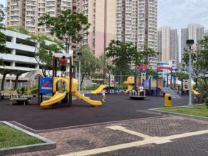 sau-ming-road-park-playground-1