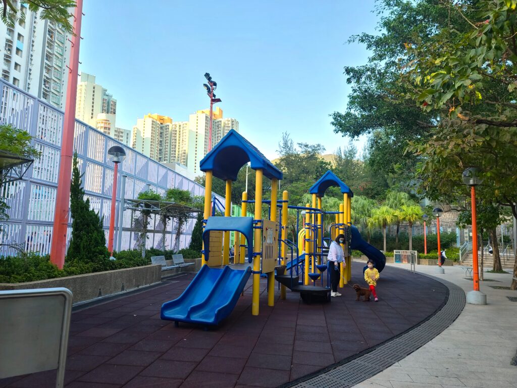 shek-kip-mei-central-playground-1