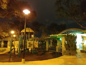 sheung-lok-street-garden-playground-2