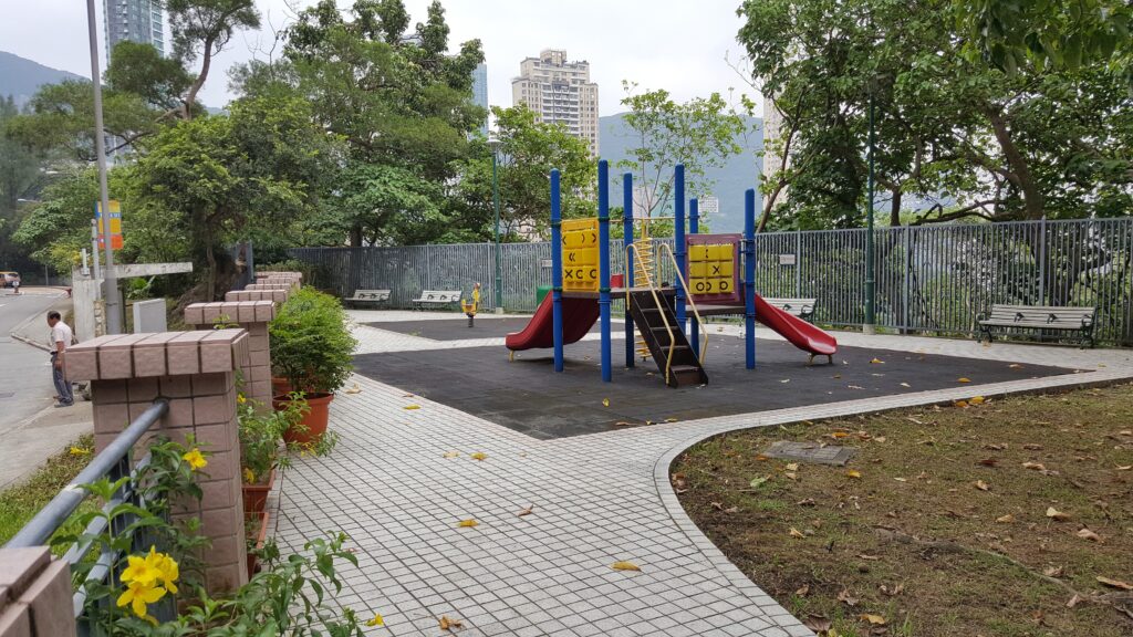 tai-hang-road-childrens-playground-1