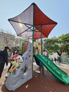 tai-po-road-pak-tin-street-playground-3