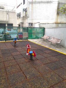 tak-yan-street-childrens-playground-2