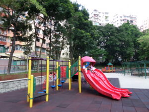 yuet-wah-street-playground-1